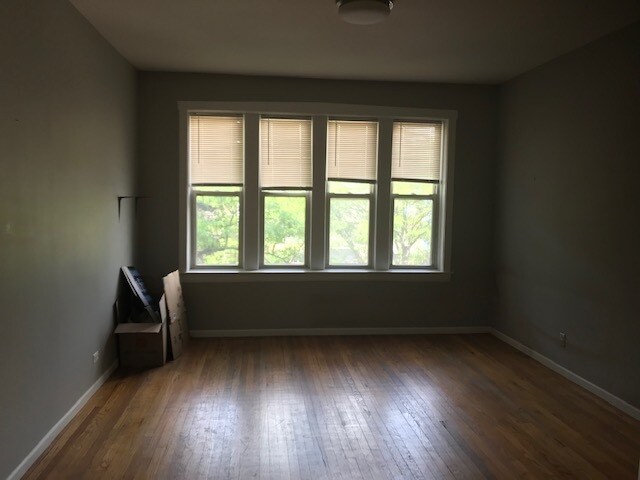 Building Photo - 4009 N Saint Louis Ave