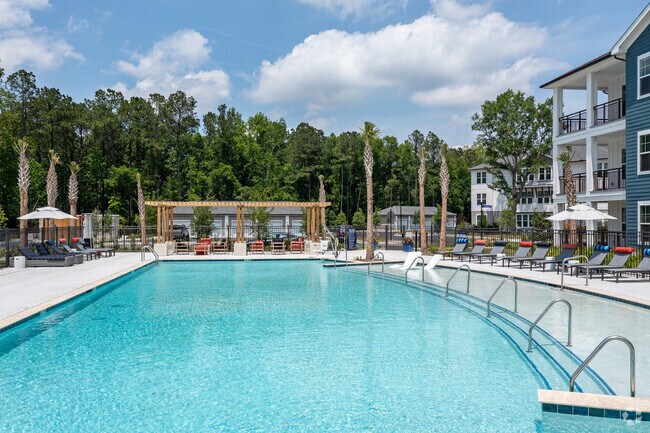 Piscina - Newbrook Point Hope