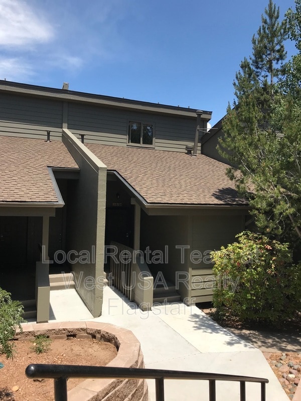 Photo - 5701 N Villa Cir Apartment