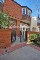 Building Photo - 5420 Lindley Ave