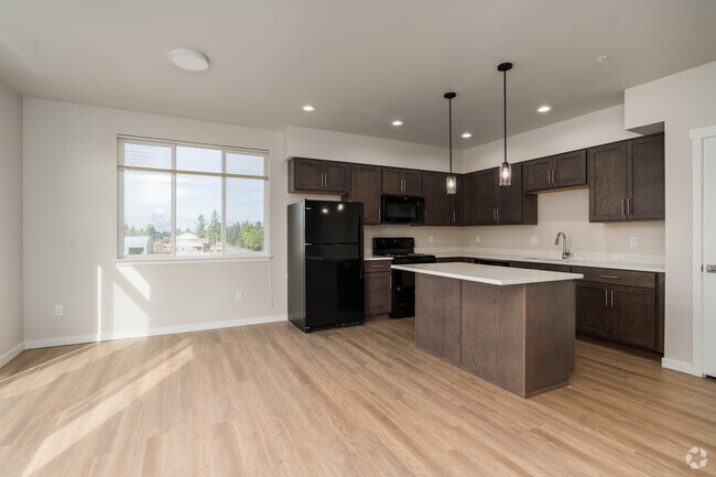 2BR, 2BA - 1030SF - Millworx