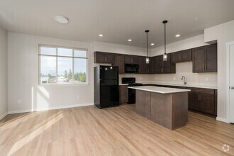 2BR, 2BA - 1030SF - Millworx