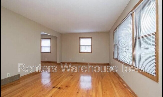 Foto del edificio - 4011 E Tiffin Ave