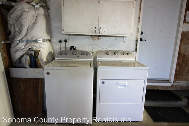 Foto del edificio - 4 br, 2 bath House - 8355 Lombard Way