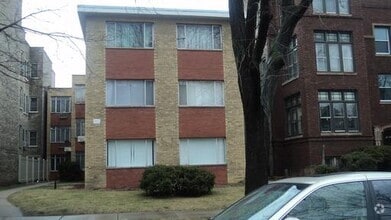 Building Photo - 1630 W Chase Ave