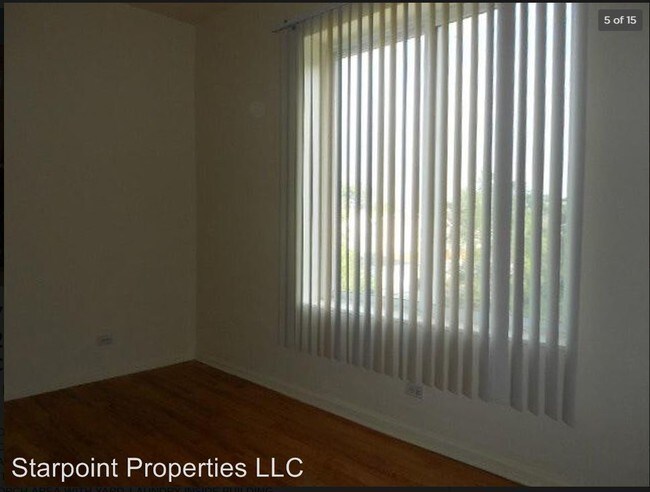Building Photo - 7221 S Stewart Ave