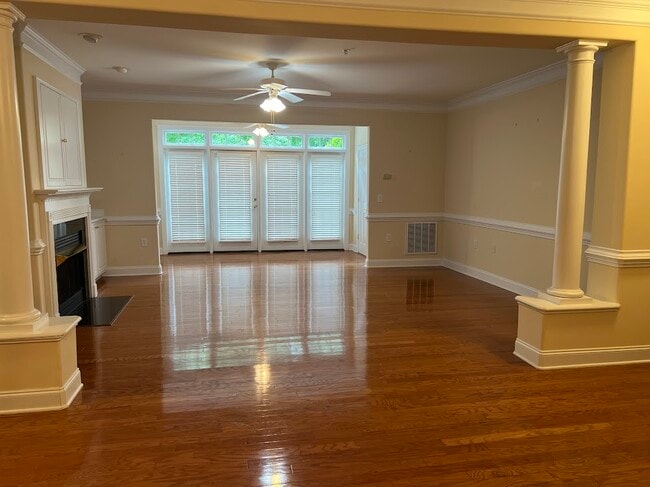 Building Photo - 524 College Rd