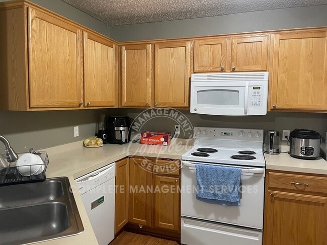Foto del edificio - 7049 Lockslie Way