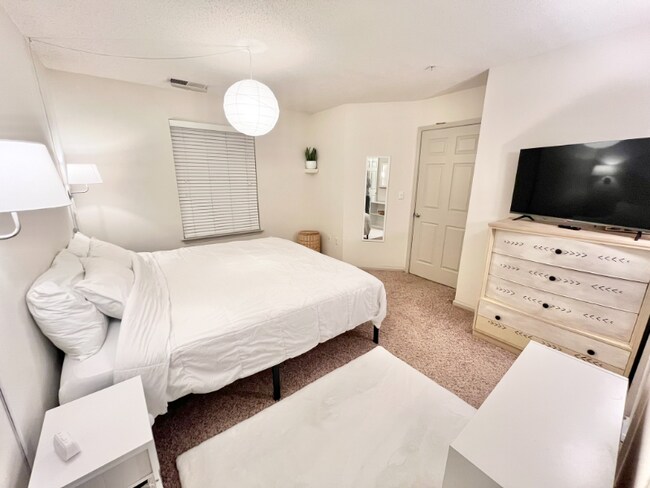 Foto del edificio - 21354 Nautique Blvd