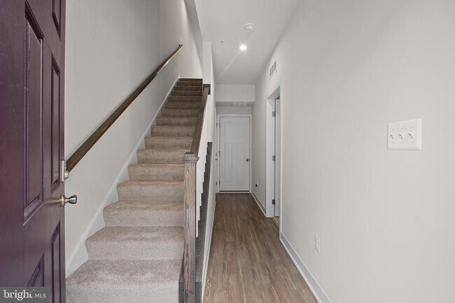 Foto del edificio - 8262 Miner St