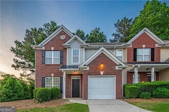 Building Photo - 2432 Avery Park Ct