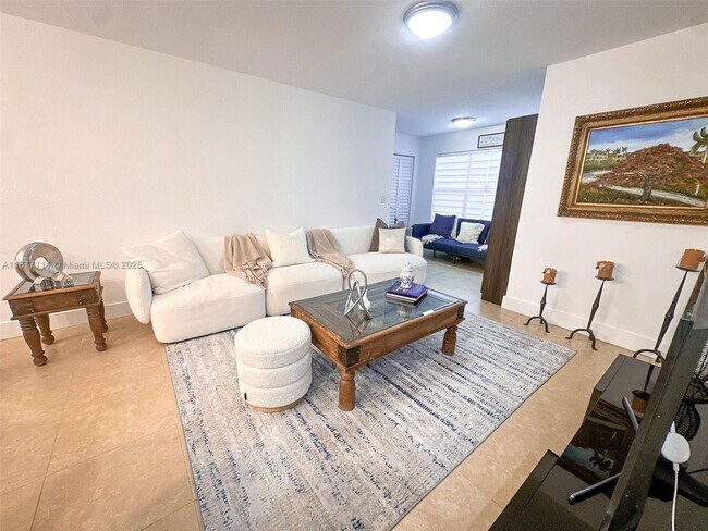 Foto del edificio - 12840 Vista Isles Dr