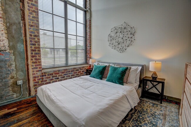 Foto del edificio - The Lofts at Hawthorne Mill