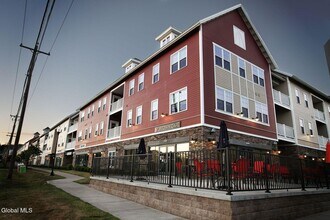 Building Photo - 60 Weibel Ave