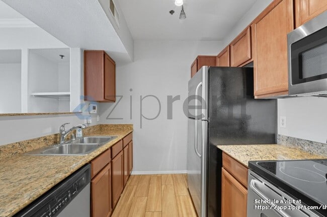 Foto del edificio - 2134 E Broadway Rd