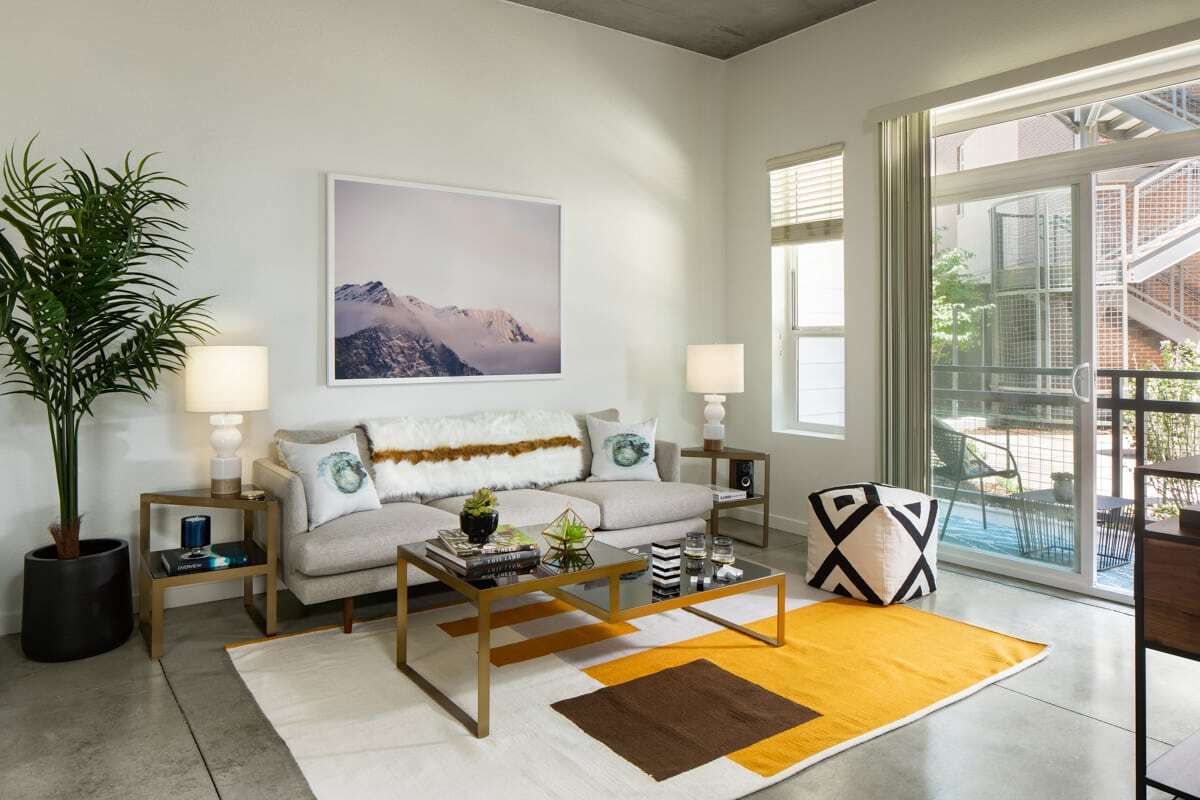 Foto principal - 1950 Chestnut Pl