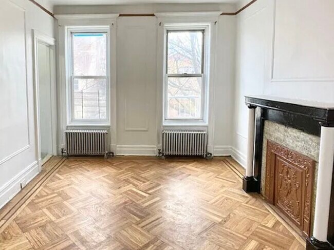 Foto del edificio - 366 E 28th St