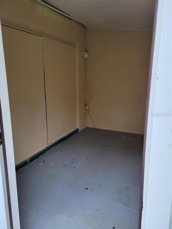 Foto del edificio - 1096 Tivoli Dr