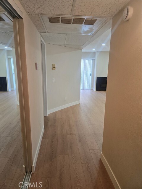 Foto del edificio - 335 N Adams St