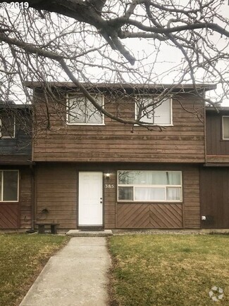 Building Photo - 385 SE 6th St