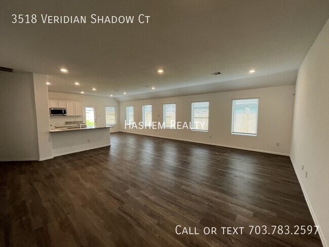 Building Photo - Brand New Single Family Home! Ready For Im...