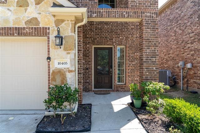 Building Photo - 10405 Big Sandy Ct