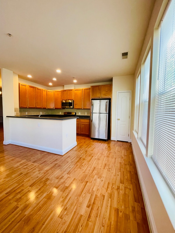 Foto principal - 12824 Clarksburg Square Rd