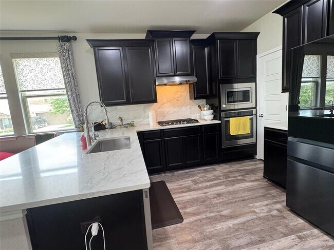 Building Photo - 1529 Carlene Pruett St