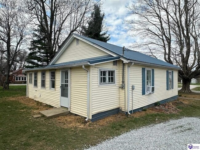Building Photo - 3067 Greensburg Rd