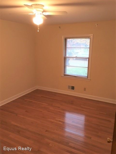 Building Photo - 2 br, 1 bath House - 354 Hillcrest Ave.
