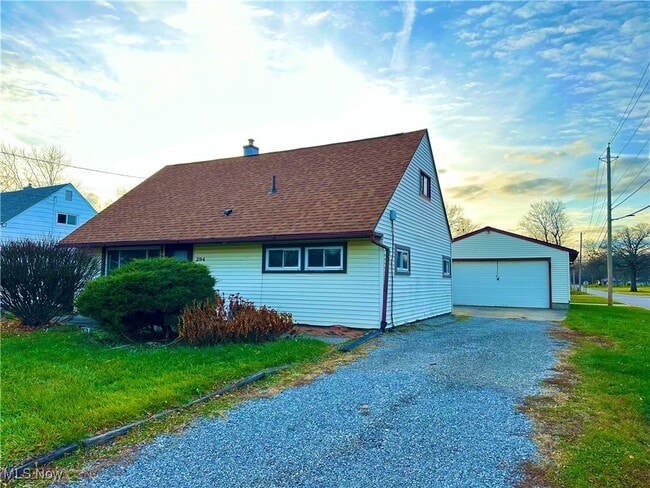 Foto del edificio - 294 N Edgehill Ave