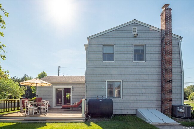 Building Photo - 39 Gardners Ln
