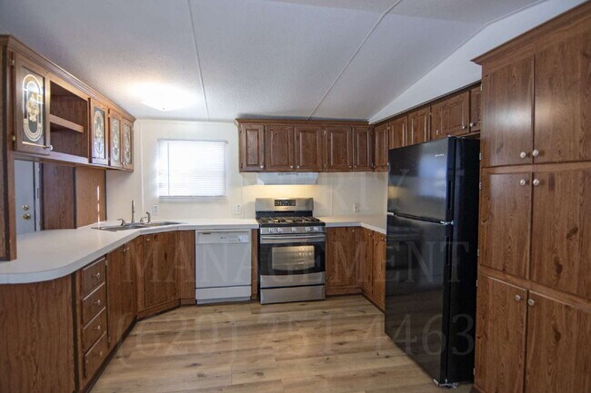 Foto del edificio - 2-Bed 2-Bath