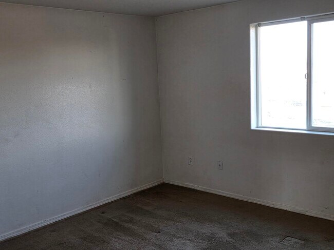 Foto del edificio - 2026 Meadowridge Ave