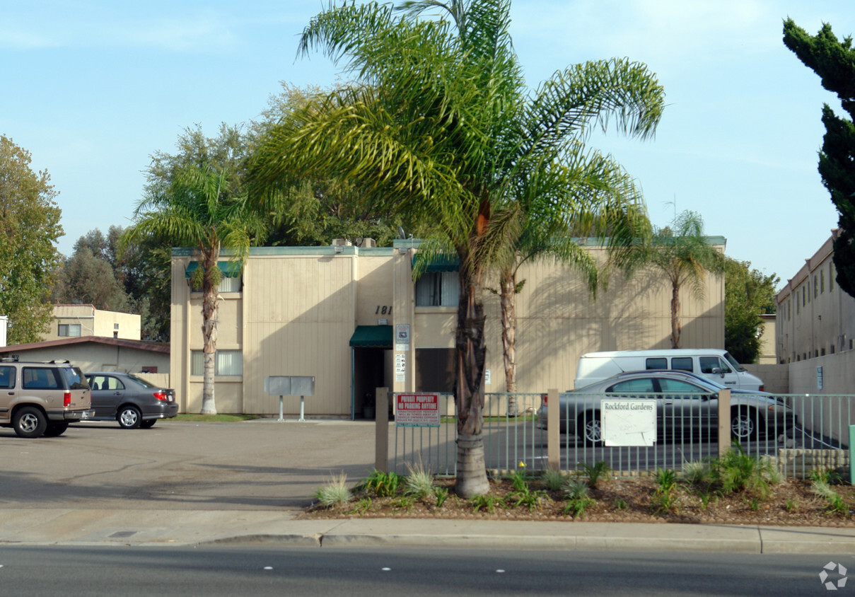 Building Photo - Rockford Gardens