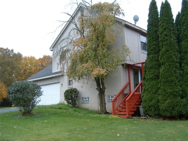 Building Photo - 5220 Cedar Grove Ct