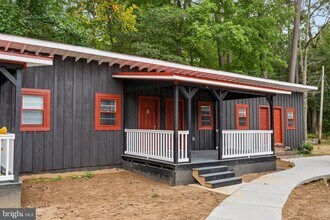 Building Photo - 44600 Tall Timbers Rd