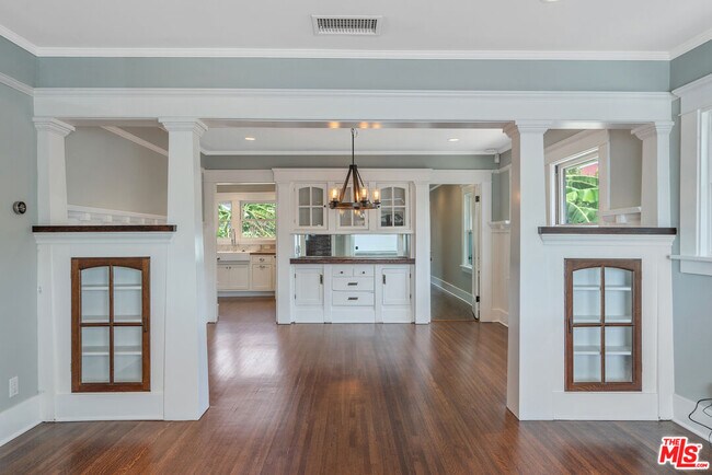 Foto del edificio - 4609 W 17th St