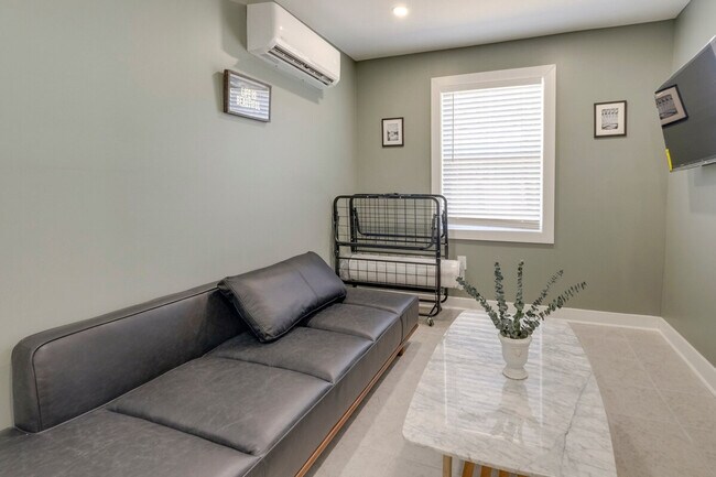 Foto del edificio - 500 Shelfar Pl