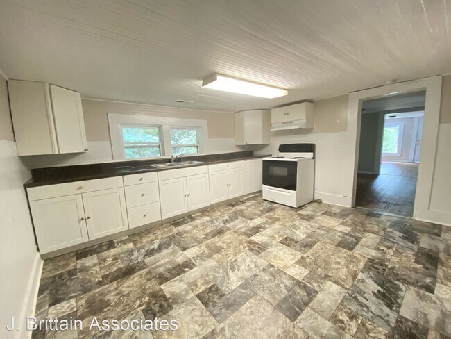 Foto del edificio - 3 br, 1 bath House - 3328 W. 14th Street