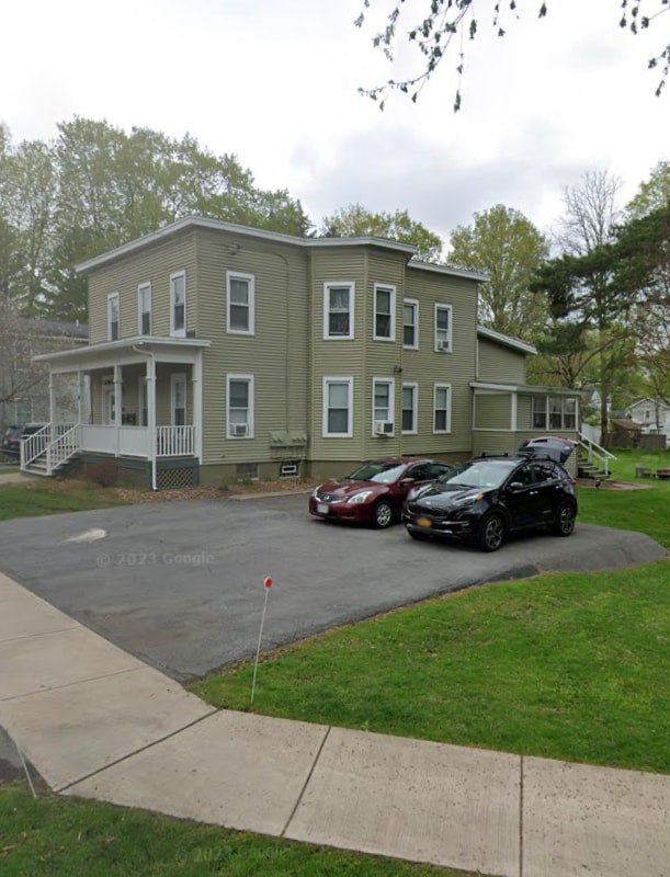Building Photo - 22 Grove St