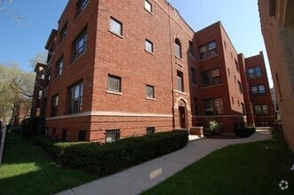 Building Photo - 3761 N Lakewood Ave