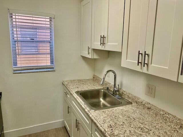 Foto principal - 650 SW 2nd Ave
