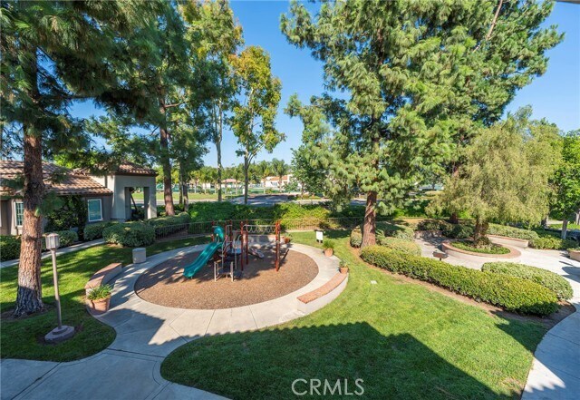 Building Photo - 2800 Keller Dr