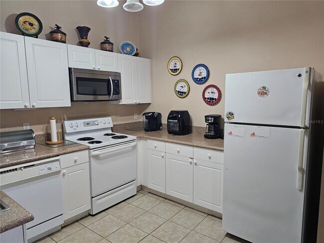 Foto del edificio - 8815 Grand Palms Cir
