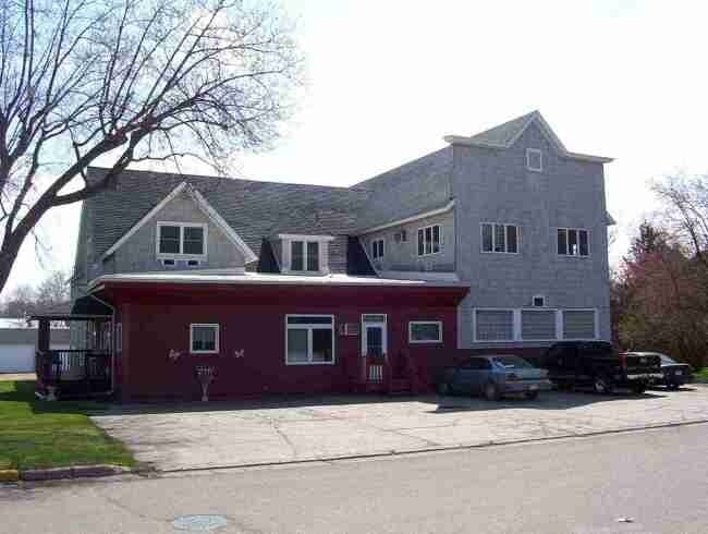 Primary Photo - 106 S Harding St