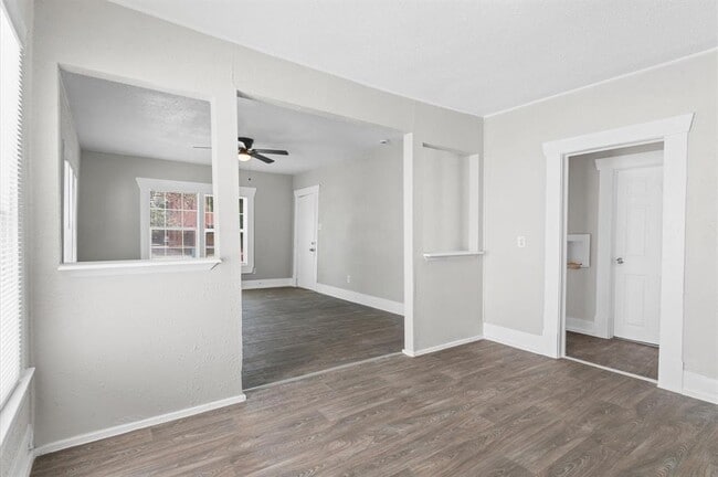 Building Photo - 6818 Avenue C