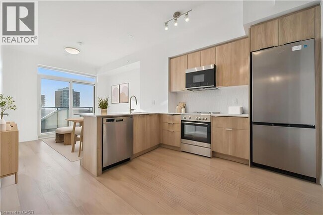 Photo du bâtiment - 25 Wellington St S