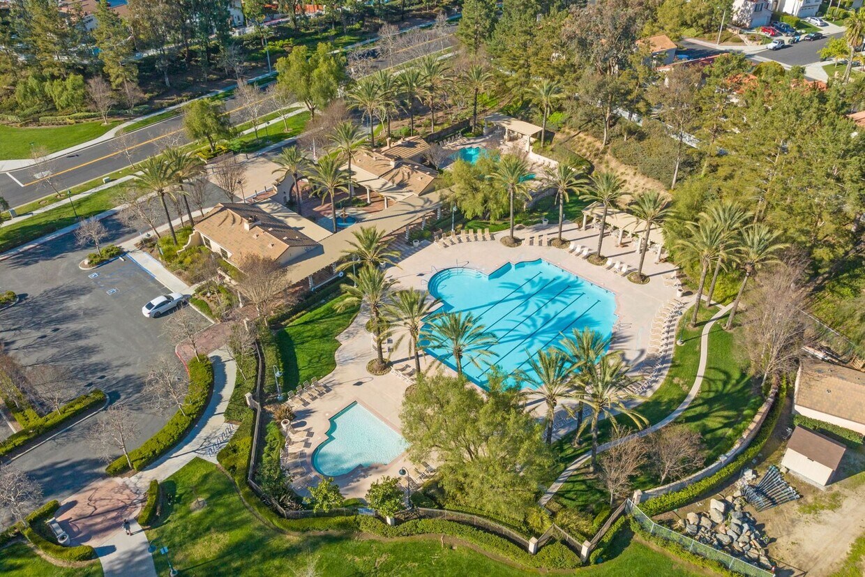 Foto principal - Highly Upgraded Paseo Del Sol Home!