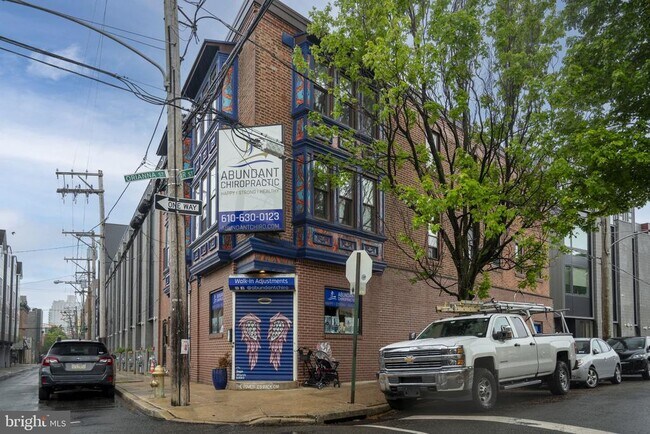 Foto del edificio - 322 Poplar St